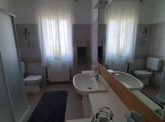 Alojamento de Acomodação e Pequeno-almoço Fusnar 4*